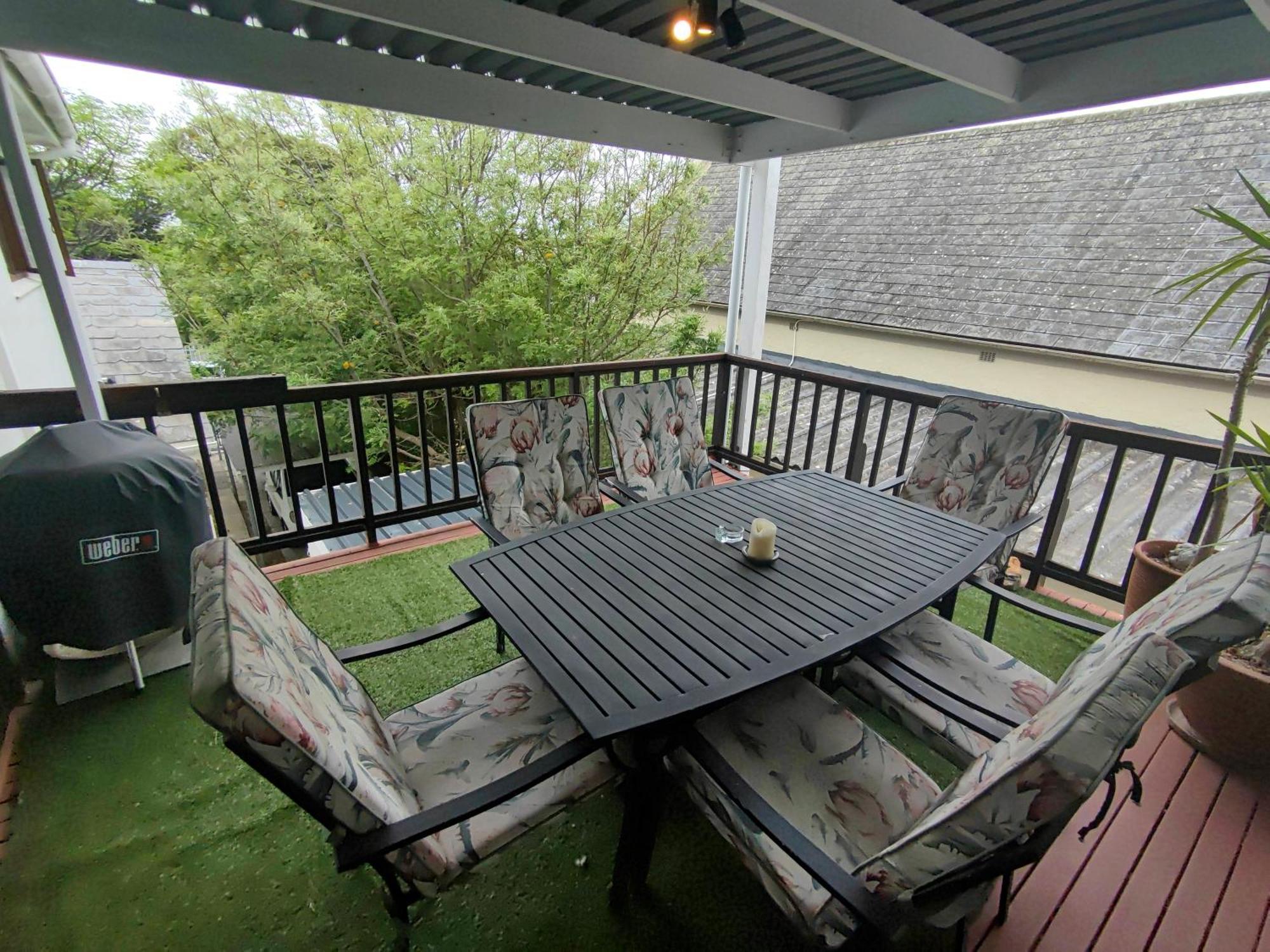 קייפטאון Swiss Cottage Guest House מראה חיצוני תמונה