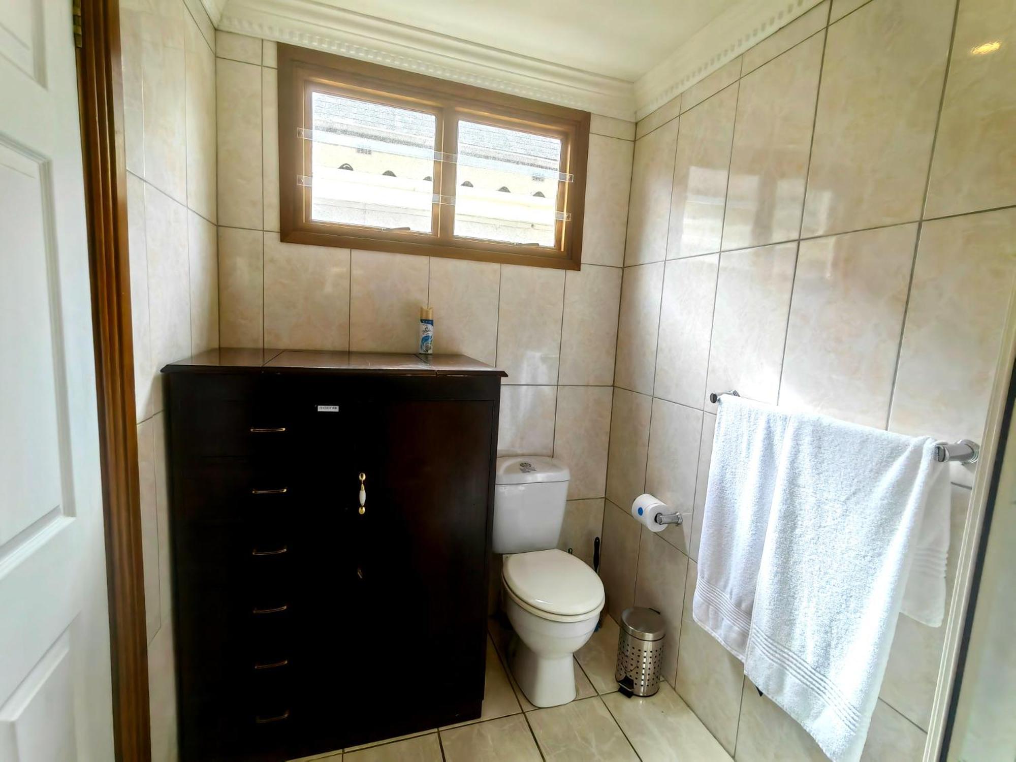 קייפטאון Swiss Cottage Guest House מראה חיצוני תמונה