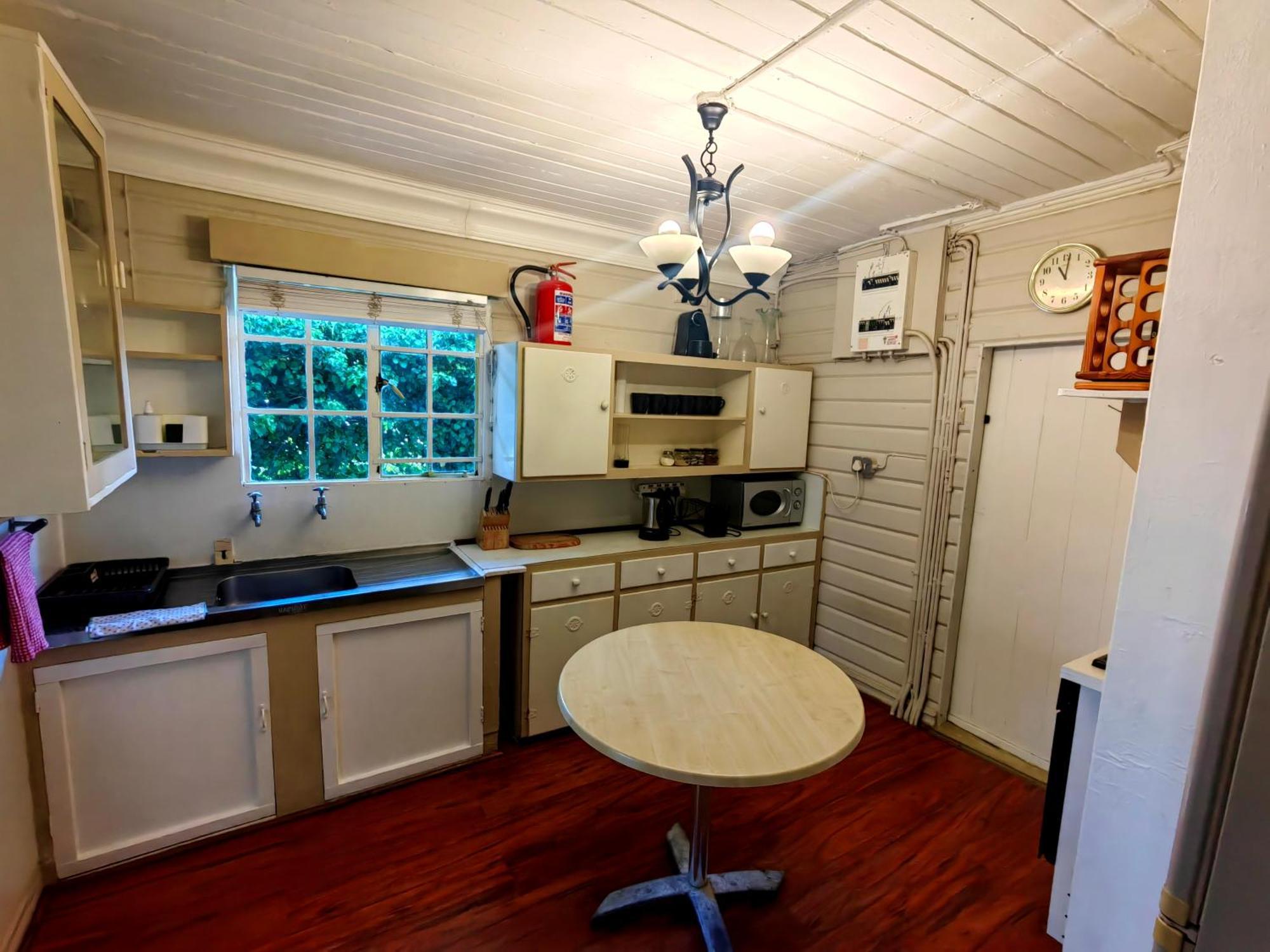 קייפטאון Swiss Cottage Guest House מראה חיצוני תמונה